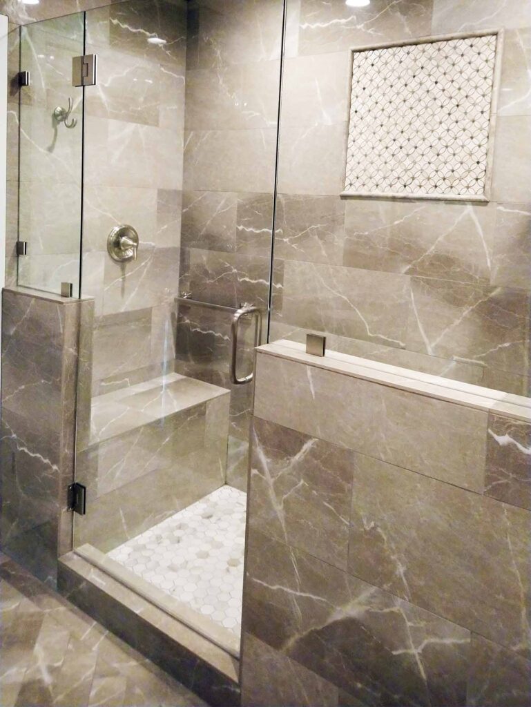 Spacious half glass shower room.